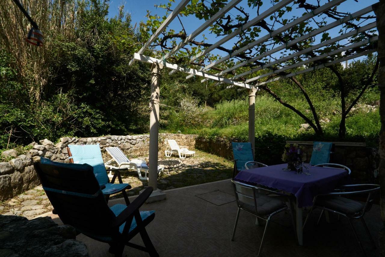 Holiday Home Olive Mill Млини Екстер'єр фото